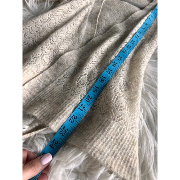 Anthropologie Meadow Rue Women's Wesley Wrap Cardigan Sweater Ivory Size XS - Picture 13 of 13